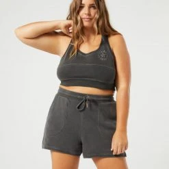 L*Space Out Of Bounds Top ACTIVE