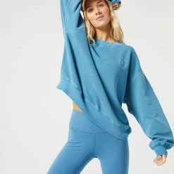 L*Space Take A Hike Pullover ACTIVE