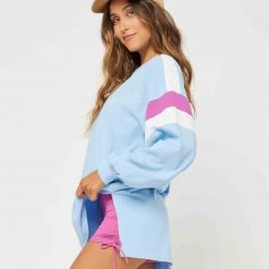 L*Space To The Limit Pullover ACTIVE