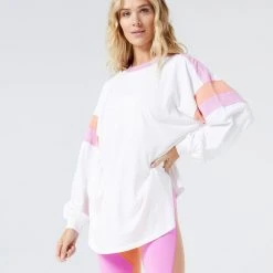 L*Space To The Limit Pullover ACTIVE