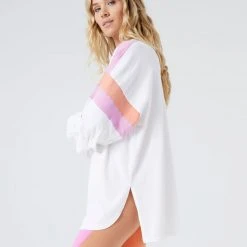 L*Space To The Limit Pullover ACTIVE