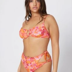 L*Space Eco Chic Econyl® Rose Bikini Top SWIM