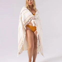 L*Space Sevilla Blanket Bag