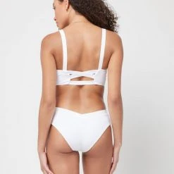 L*Space SWIM Ribbed Vera Bikini Top 31 L*Space SWIM Ribbed Vera Bikini Top
