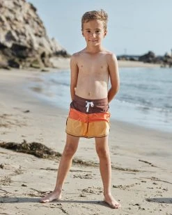 L*Space KIDS LSPACE X SEAESTA SURF Triple Scoop Boardshort